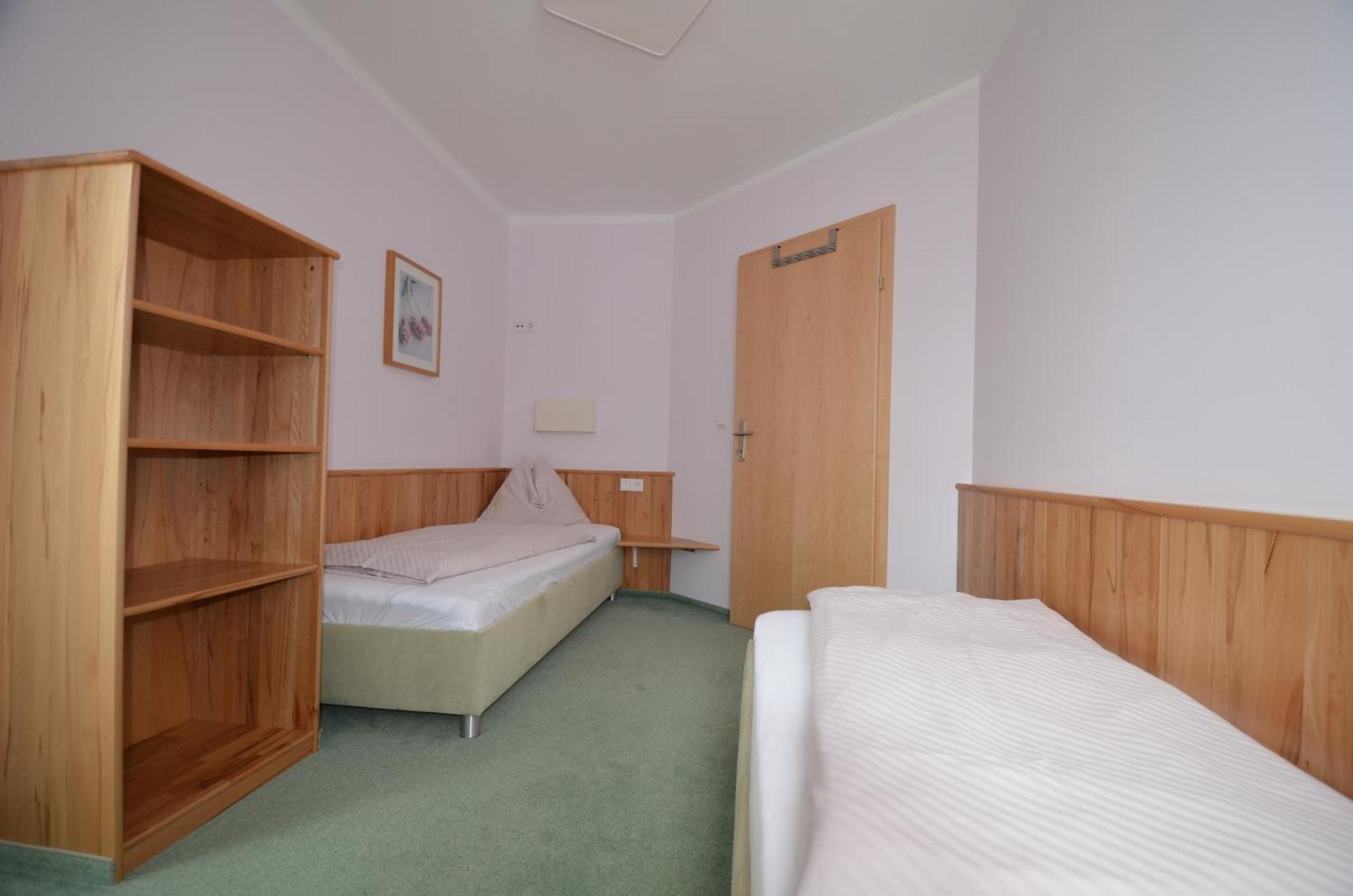 Appartements-Pension Lindenheim Schladming Δωμάτιο φωτογραφία
